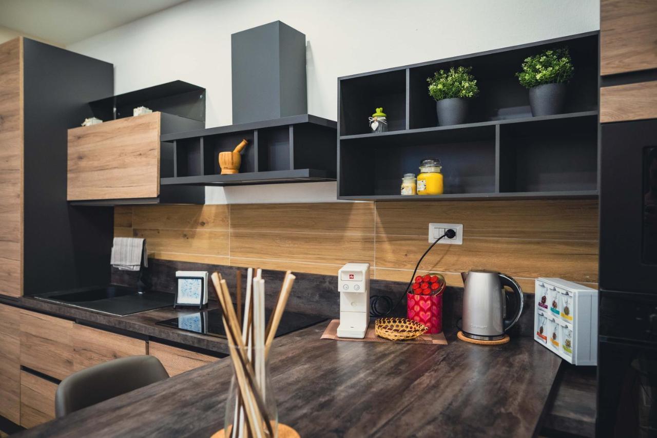 L Arche Comfort & Relax Brown Home Di Via Varesina Mediolan Zewnętrze zdjęcie