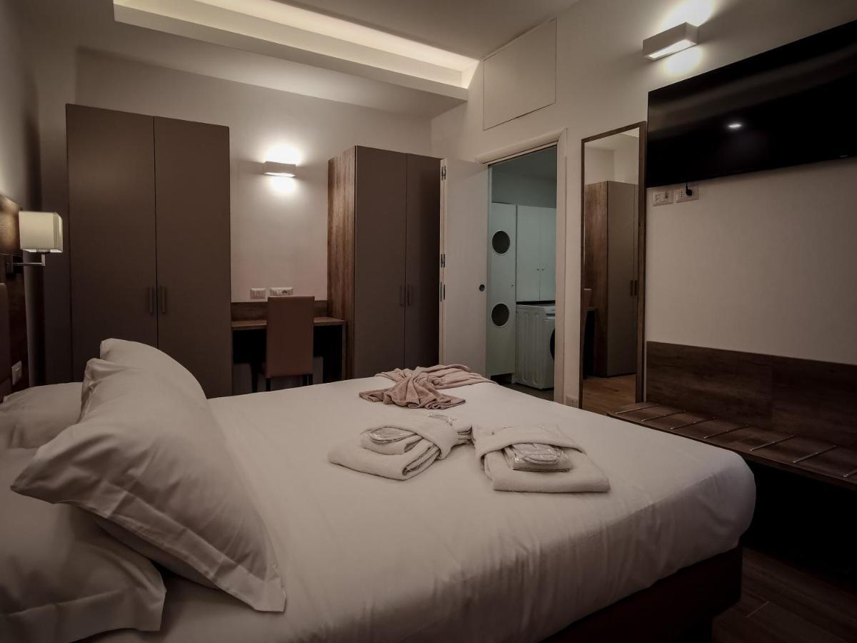 L Arche Comfort & Relax Brown Home Di Via Varesina Mediolan Zewnętrze zdjęcie