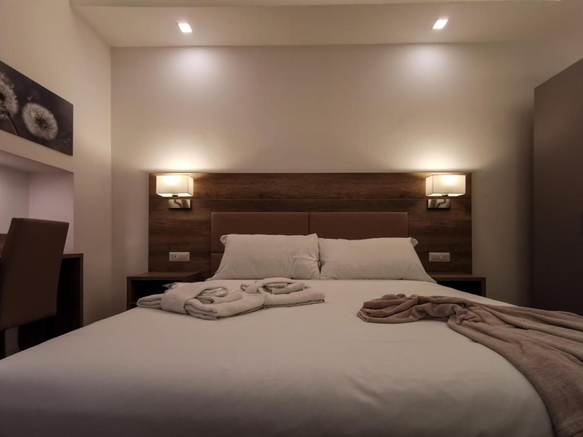 L Arche Comfort & Relax Brown Home Di Via Varesina Mediolan Zewnętrze zdjęcie